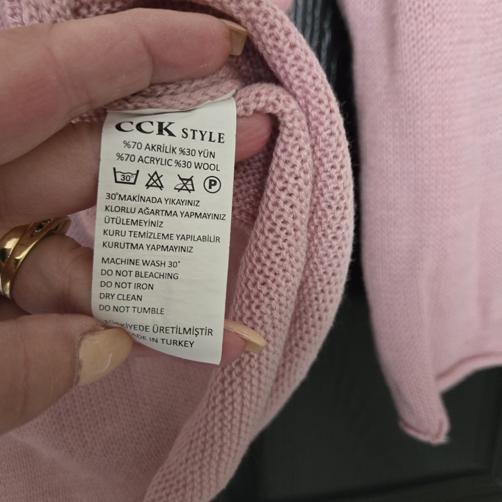 CCK Style Pink White Fair Isle Knit Sweater Size Large - Picture 6 of 9
